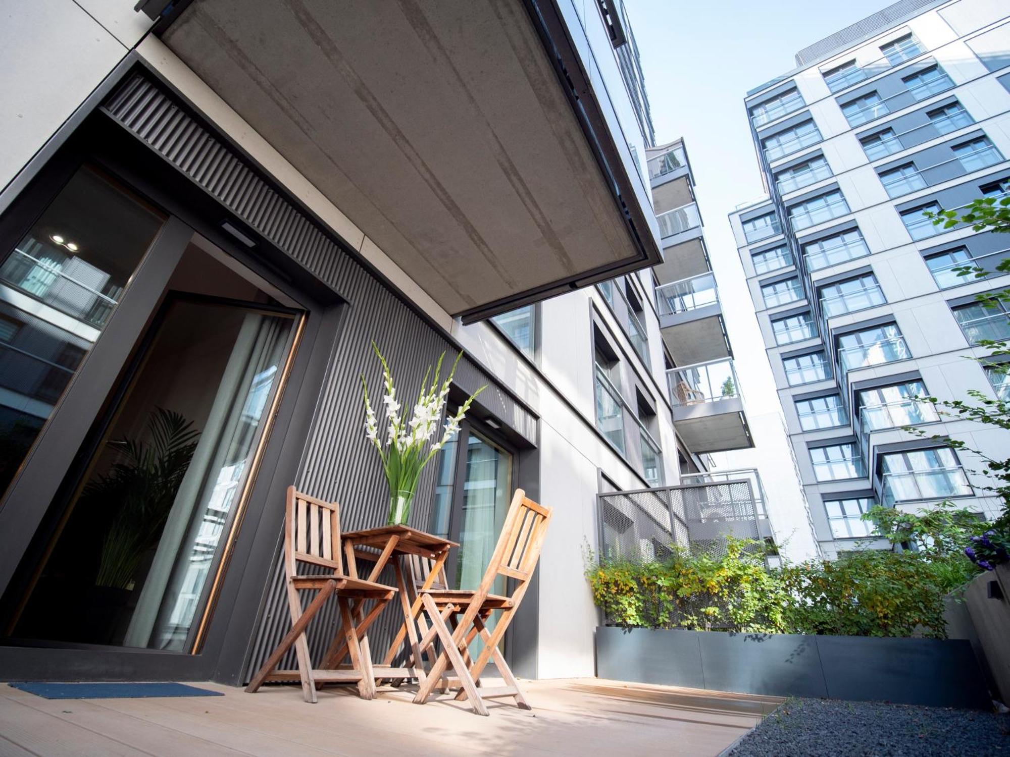 Mennica Residence Patronus Apartments Varsovia Exterior foto